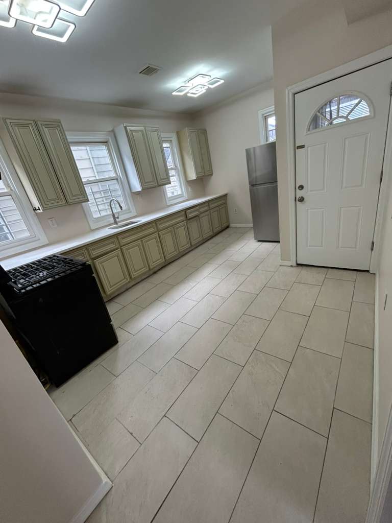 Apartment in East Orange