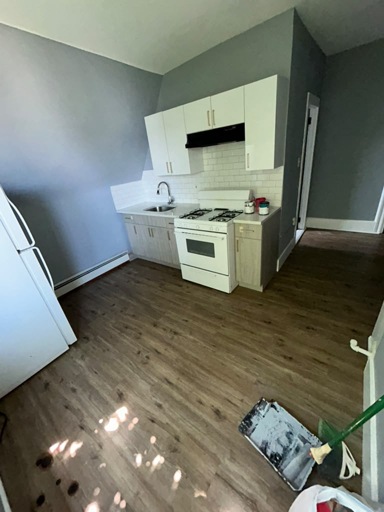 Apartment in Newark