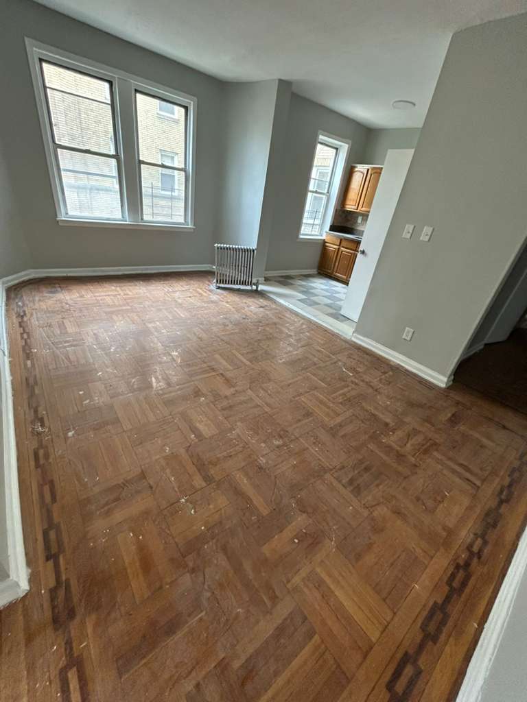 Apartment in Clifton