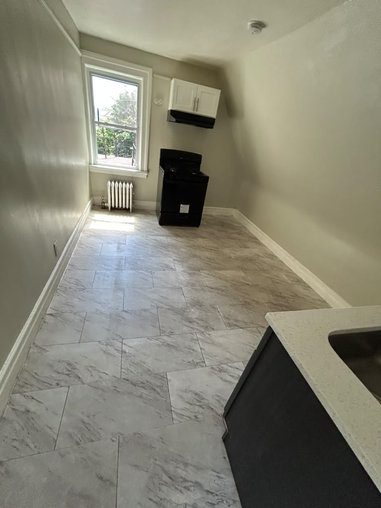 Apartment in Newark