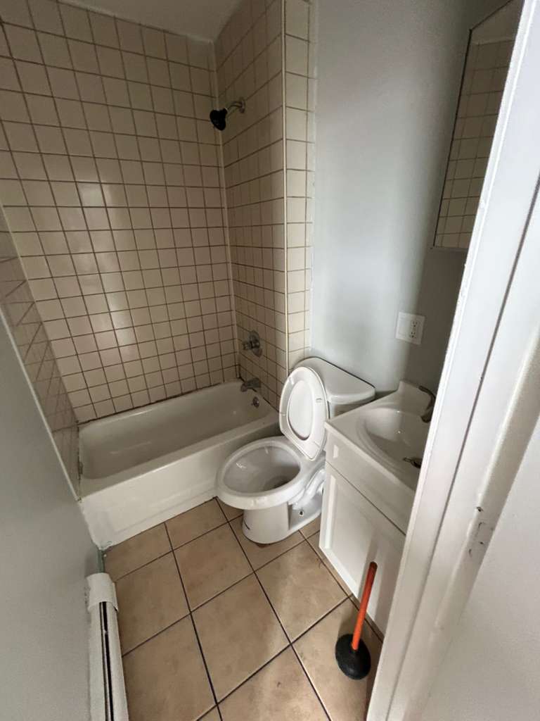 Apartment in Newark