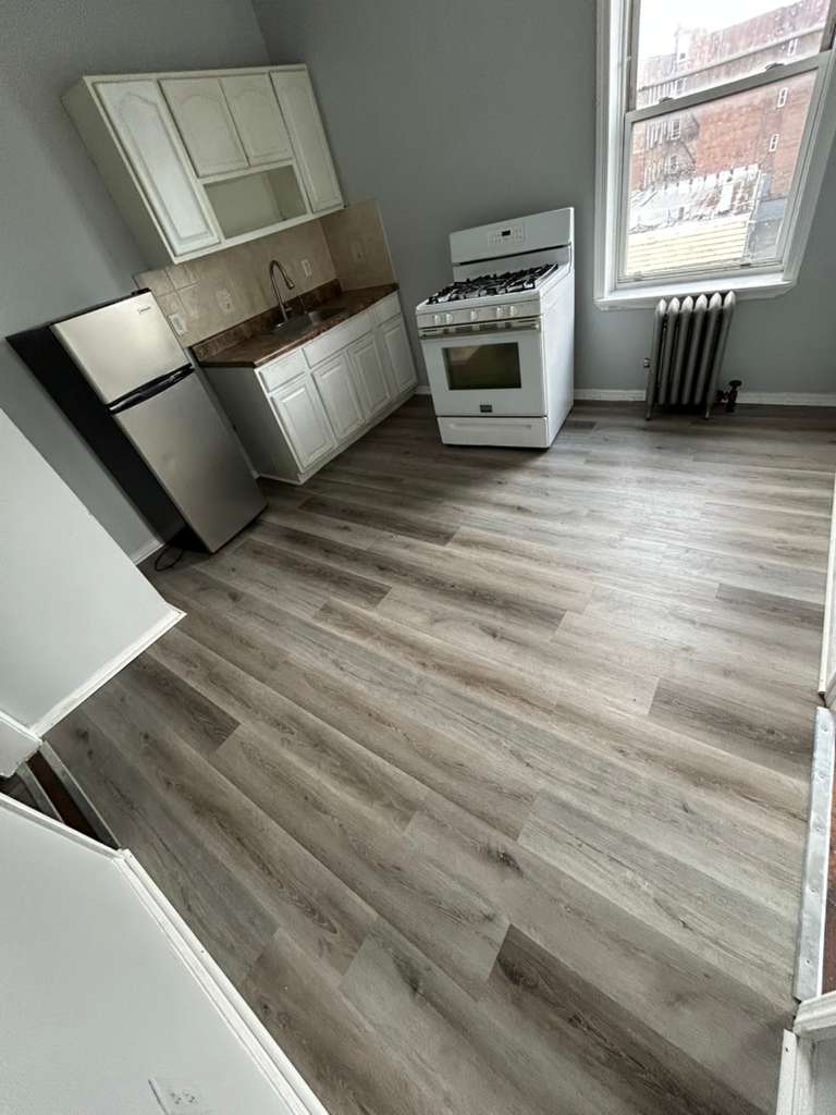 Apartment in East Orange